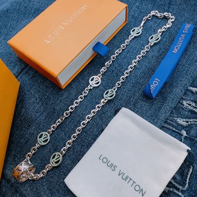 Louis Vuitton Necklaces - Click Image to Close